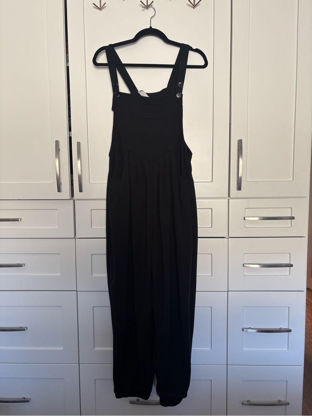 HALARA Black Long-Sleeve Overalls Dress